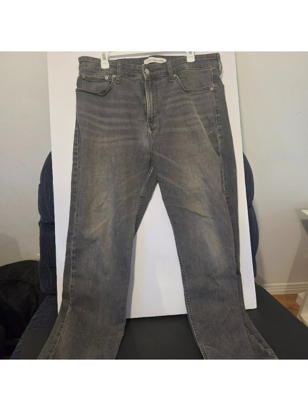 Calvin Klein Jeans 36x32 Slim